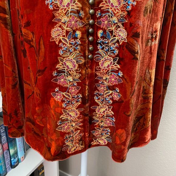 SUNDANCE Burnt Orange Velvet Floral Embroidered BoHo Festival Bell Sleeve M Top - Picture 4 of 11